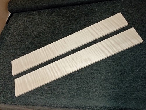 Flamed maple fretboard - maple,